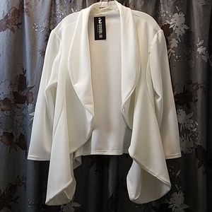 Cropped sleeve blazer NWT from Zulily